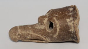Maya Bowl Foot in the shape of a birds head 