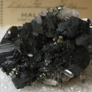 Quartz and Pyrite on Sphalerite