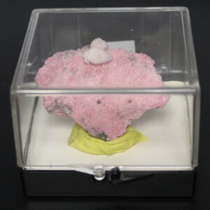 Rhodochrosite with Calcite Crystals