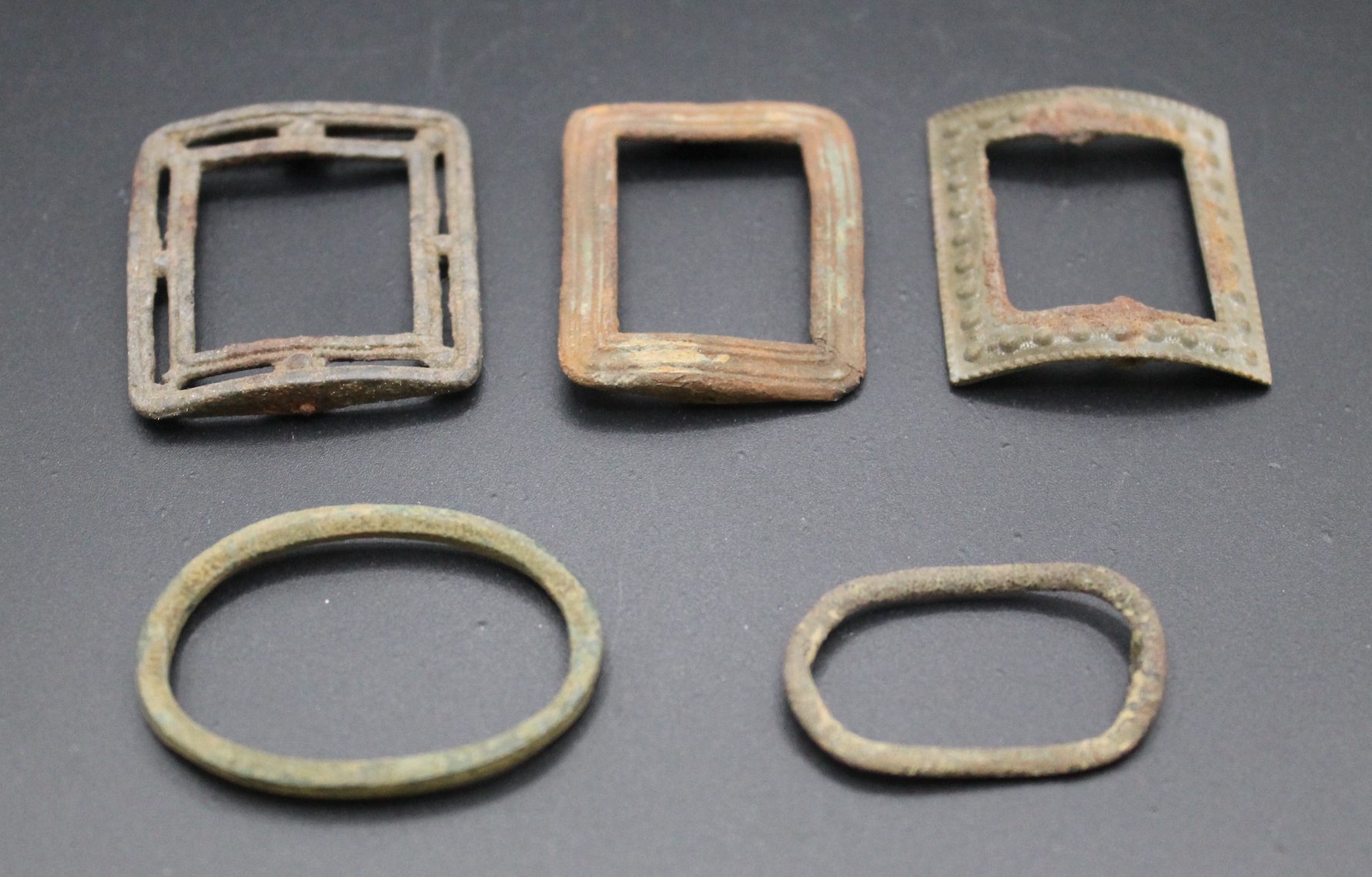 Colonial Knee Buckles